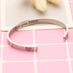 YONGHUI I Love You 3000 Marvel Avenger Fans Birthday Christmas Jewellery Gifts Stainless Steel Adjustable Cuff Bangle Bracelets For Men Women Family Friends Silver -J Crew Favour 6 107