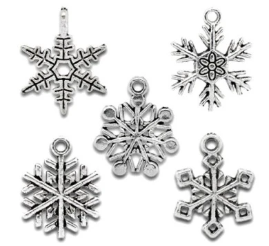 Housweety 50 Mixed Silver Tone Christmas Snowflake Charm Pendants 4 Housweety 50 Mixed Silver Tone Christmas Snowflake Charm Pendants - Image 4