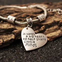 It Takes A Big Heart To Teach Little Minds Bracelet Adjustable Bangle Teacher Christmas Gift Women Men 18cm + 6cm