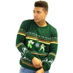 Street Fighter Official Guile Vs Cammy Christmas Jumper Green -J Crew Favour 6 878